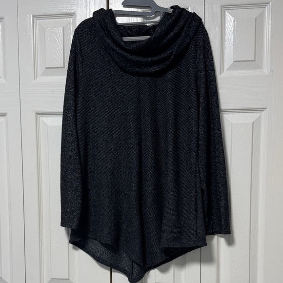 Iz Byer Sweaters - Iz Byer Black Cowl-Neck Draped Tunic Sweater